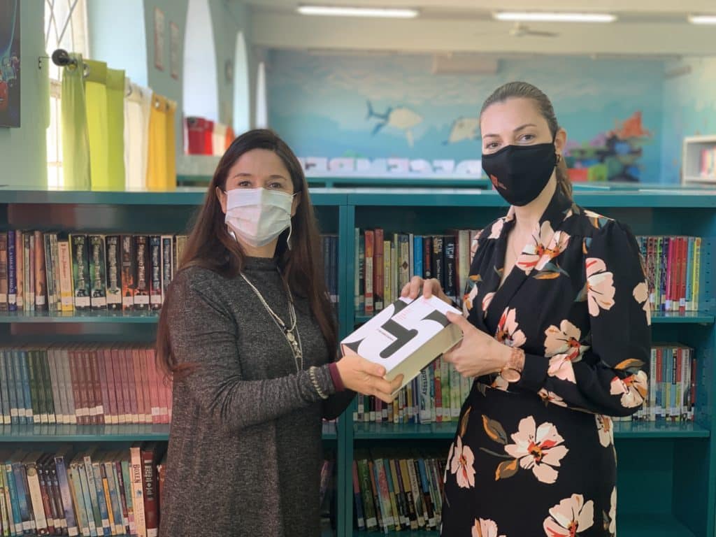 A large donation of books for Christmas by the National Book Council