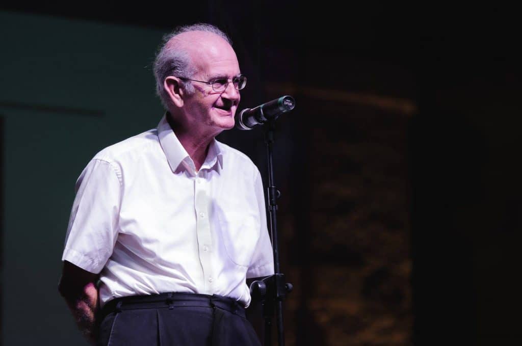 Taħt il-Qoxra: Philip Sciberras